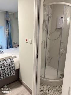 Cove Guest Accommodation - 3