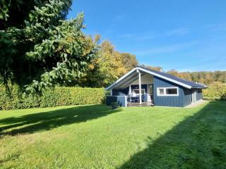 Ferienhaus-zwischen-Wald-und-Meer-mit-Sauna-und-Kamin -  - 9