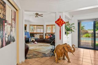 2BR Daisy Hill Escape with Pool, BBQ, Parking - 7