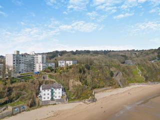3 Bed in Tenby oc-fb068 - 7