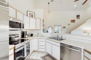 Shoreline Haven - 4