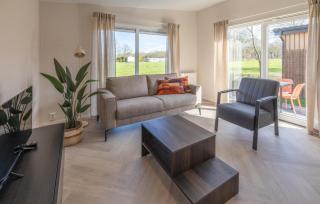 2 Bedroom Luxurious Home In Hulshorst - 8
