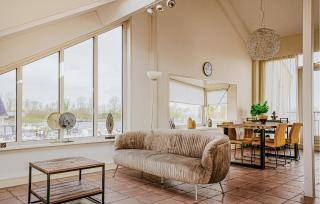 Penthouse - 7