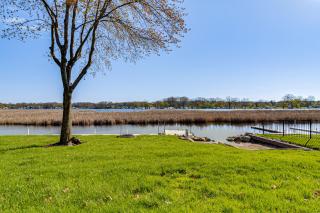 Private Dock & Large Deck! Jimmerson Lake Escape - 8