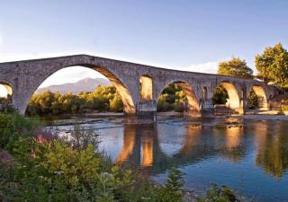Arta Wood & Stone Traditional Villa Central Stay - 9