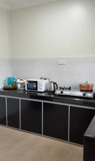 AL-REZQI HomeStay - 5
