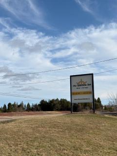 The Sunshine Inn - 1
