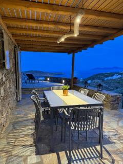 To Petrino Serifos - 7