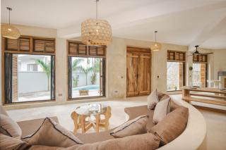 Nishati - Private Beach Villa - 4