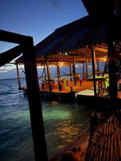 Cabañas sobre el mar en Guna Yala - 7