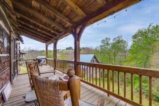 2 Mi to Blue Ridge Pkwy! Mtn Escape w/ Fireplace - 0