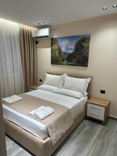 Darius Hotel - 1