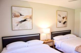 Spacious Family Getaway - Pool, Hot Tub, Games, Gym - 7