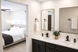 Spacious Family Getaway - Pool, Hot Tub, Games, Gym - 5