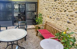 Pet Friendly Home In Charritte-De-Bas With Wifi - Charritte-de-Bas - 3