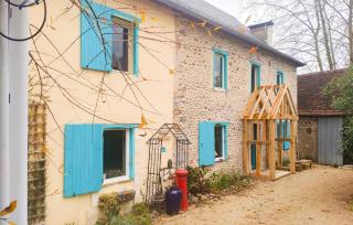 Pet Friendly Home In Charritte-De-Bas With Wifi - Charritte-de-Bas - 4
