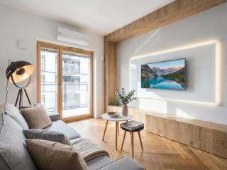 Golden Apartments Warsaw - Luxury 2-Bedroom, Mennica Residence&166 - 1