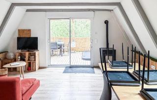 1 Bedroom Gorgeous Home In Bibiche - 7