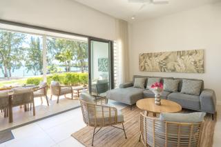 Grand Gaube Beachfront Escape - 2