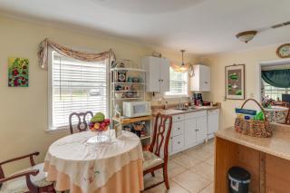 Quiet Family Cottage w/ Fishing Pond in Senatobia - 7