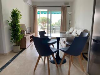 apartamento 2 dormitorios playa Cabopino Artola Marbella - 9