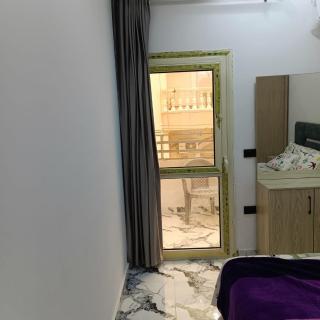 rotana - 5