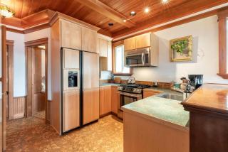 Stunning Victorian Home 6th Ave unbeatable area - 7