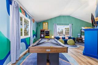 Urban Haven Indy - Hot Tub - Game Room - 9