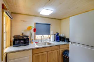 2 Mi to Greers Ferry Lake Boat Ramp! Cozy Studio - 2