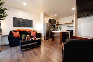 Brayden Tower Suite #12 with Balcony - 8