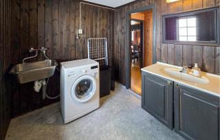 3 Bedroom Gorgeous Home In Vinje - 1