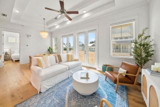 Le Chalet 30A by Stay on 30a- Pool, Bikes, Golf Cart - 9