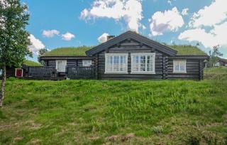 Gorgeous Home In Gålå With House A Mountain View - 2