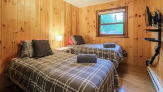 Chalet du Coeur avec spa et bord de l'eau - 1