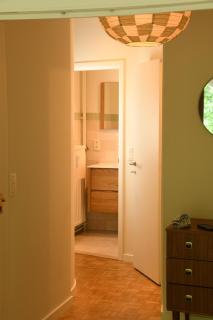 Charming 3-Room Antwerp Apt - 9