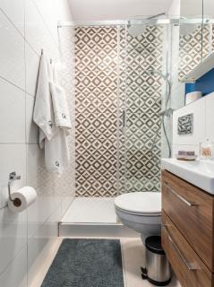 Urban Chic & Great Location & Modern Studio Apartment - #O5 - 2