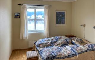 Nice Apartment In Farsund With House Sea View - 4