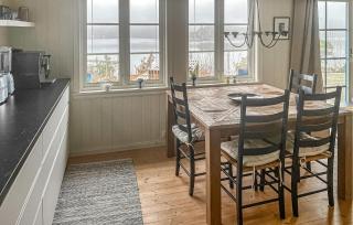 Amazing Home In Lindesnes With Wifi - 6