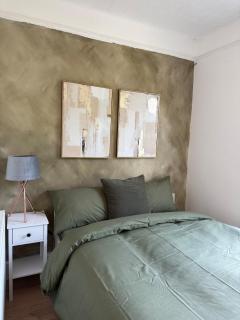 Spacious 4-Bedroom Modern House in the Centre of Southampton - 4