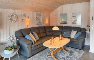 3 Bedroom Pet Friendly Home In Hemmet - 8