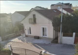 Haeuschen am Meer in Vodice mit privat Parkplatz - 8