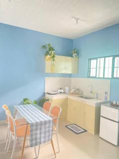 Bungalow w/ Bath Tub + 2-3 mins to Dahican Beach - 6