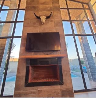 Yolandas Luxury Villa with Private Pool - 6