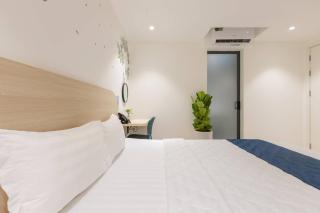 Bin Bin Hotel 18 - Near Thu Thiem Villa Park - 2