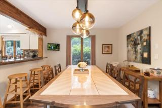 Split Rock Classic Chalet – Game Room & Family Friendly - 2