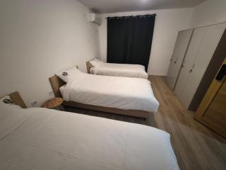 City House Podgorica - Cozy Rooms & Good Vibes - 3
