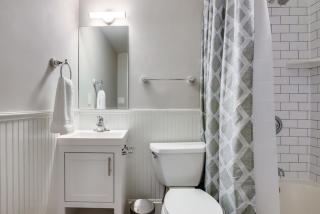 Historic Downtown Marble Falls- 2 Suite TravisLBJ - 4