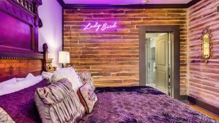 Historic Downtown Marble Falls- 3 Suite Combo123 - 4