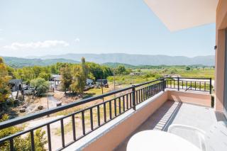 Riverside Villa - Tragjas - 3