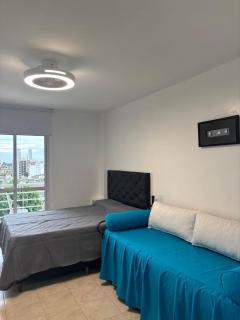 Moderno departamento - Zona facultades - Hospitales - 3